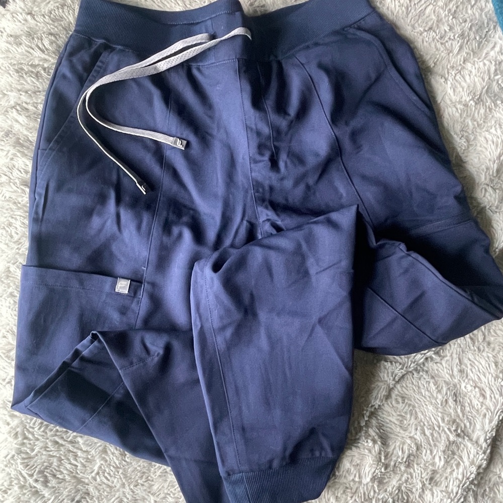 Fabletics Woman’s Deep Blue Joggers